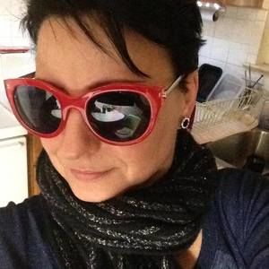 Meet your Posher, Monica